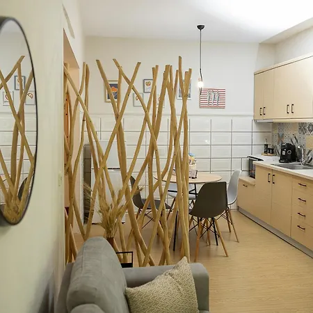 Zeusplace Athenia 아파트 *