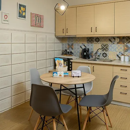 Zeusplace Athenia 아파트